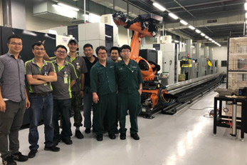 Asia first KUKA ROBOT with 25M linear sliding rail Application installation have completed